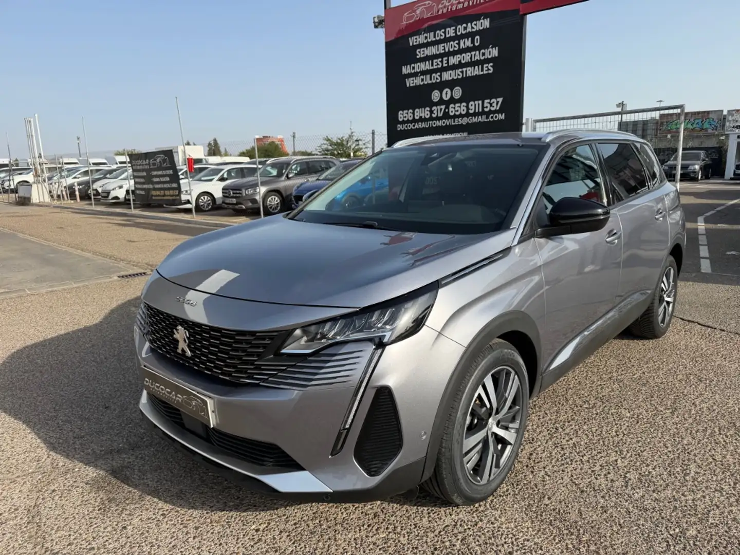 Peugeot 5008 1.5BlueHDi S&S Allure Pack 130 Gris - 2