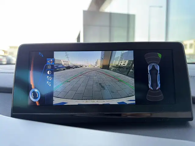 BMW i8 PHEV Range Extender *CARBON* HUD* FLÜGELTÜRE* Ansicht 25