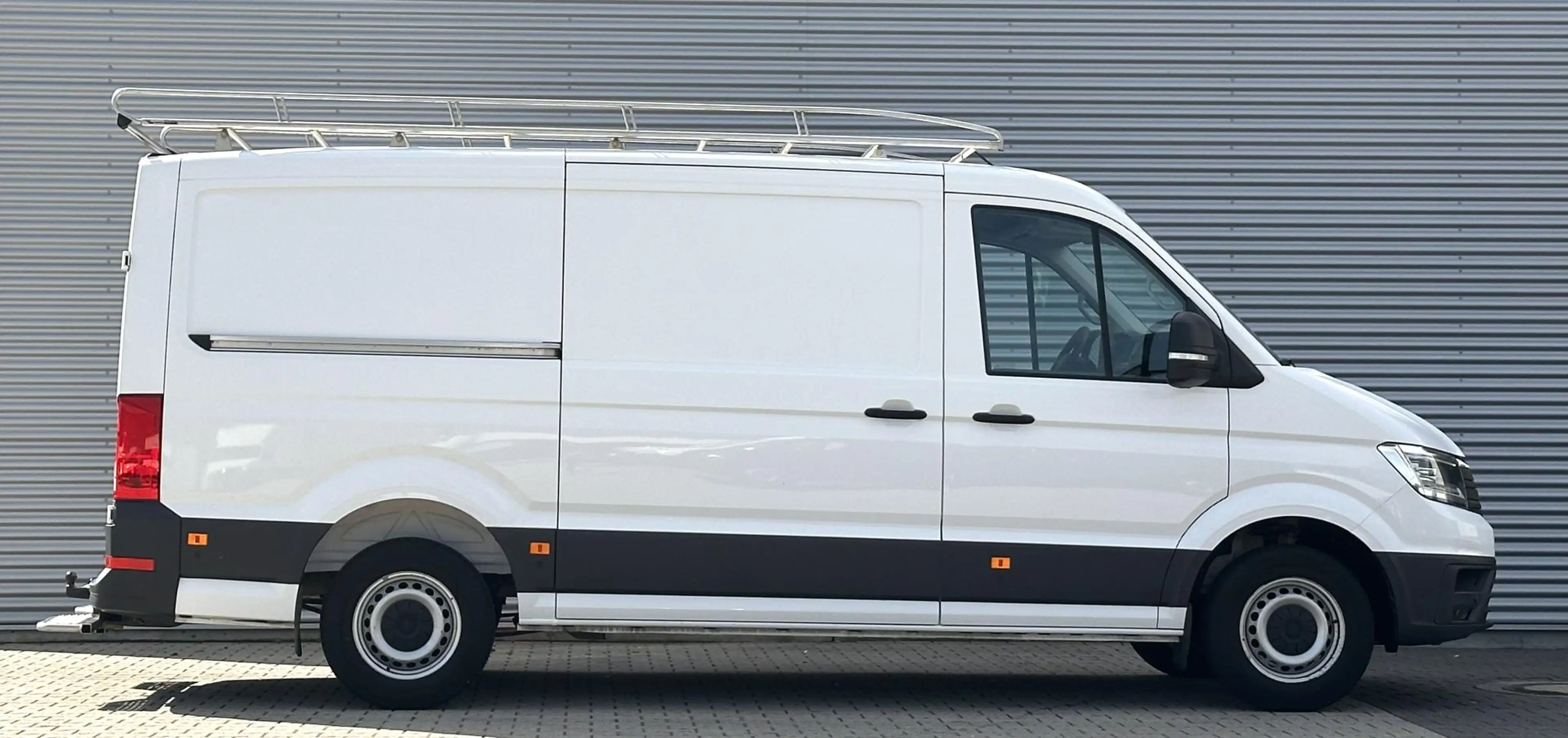 Volkswagen Crafter 35 2.0 TDI L2H1 Highline automaat MARGE 177pk — photo 7