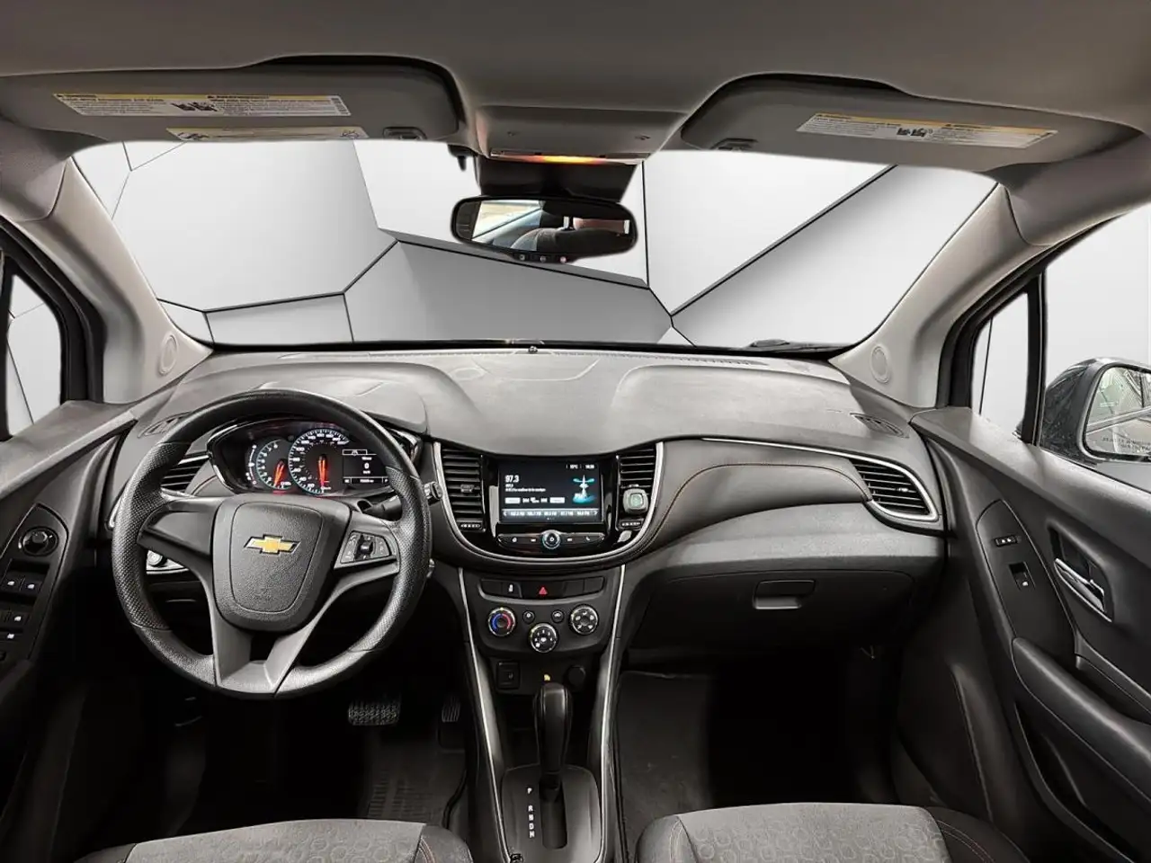 Chevrolet Trax снимка Chevrolet Trax