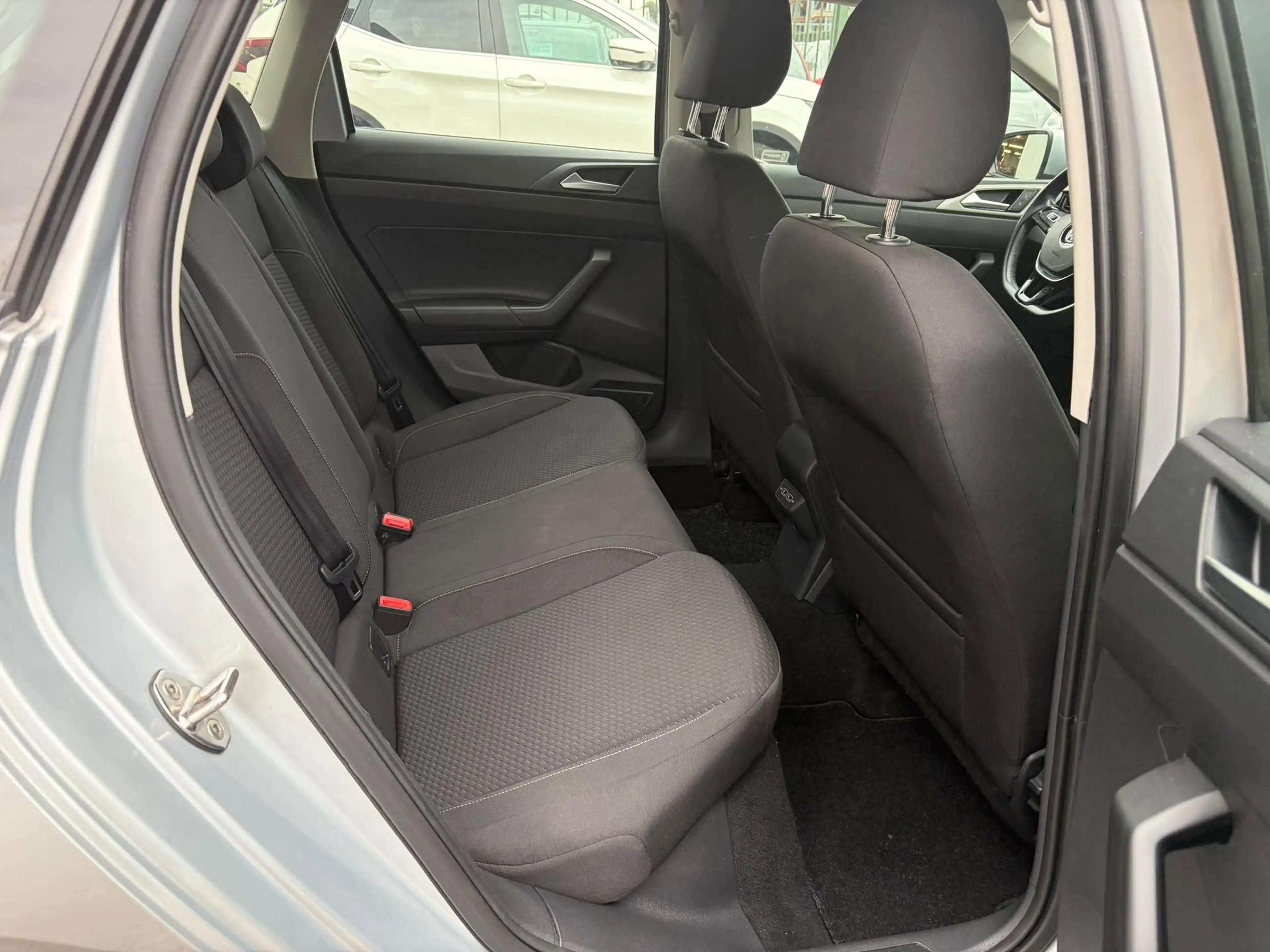Volkswagen Polo 1.0 TSI Comfortline Business Airco, Cruise, CarPla — photo 12