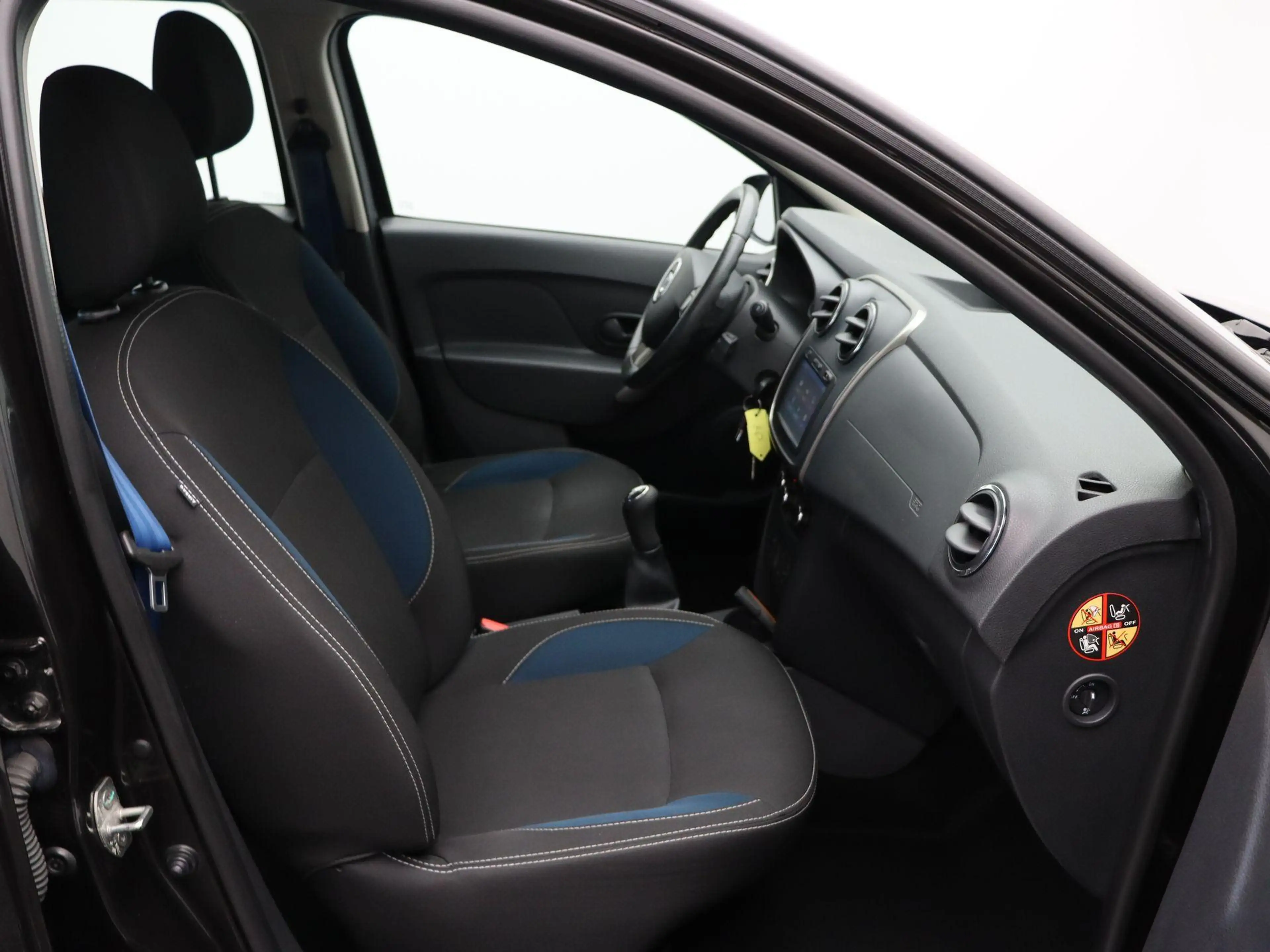 Dacia Logan MCV TCe 90pk 10th Anniversary | Trekhaak | Cruise — photo 14