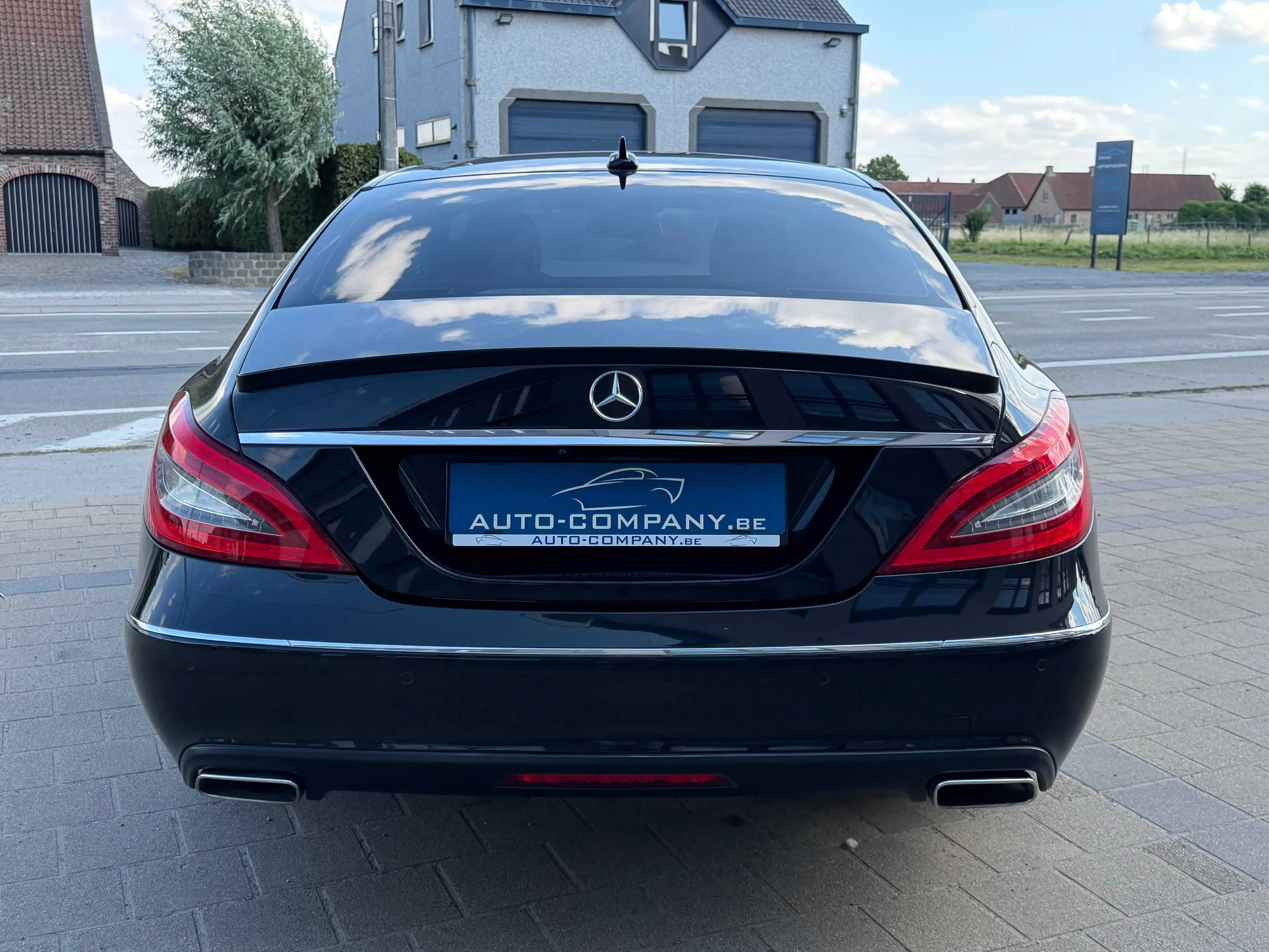 Mercedes-Benz CLS 350 CLS 350 BlueTEC 4-Matic — photo 4