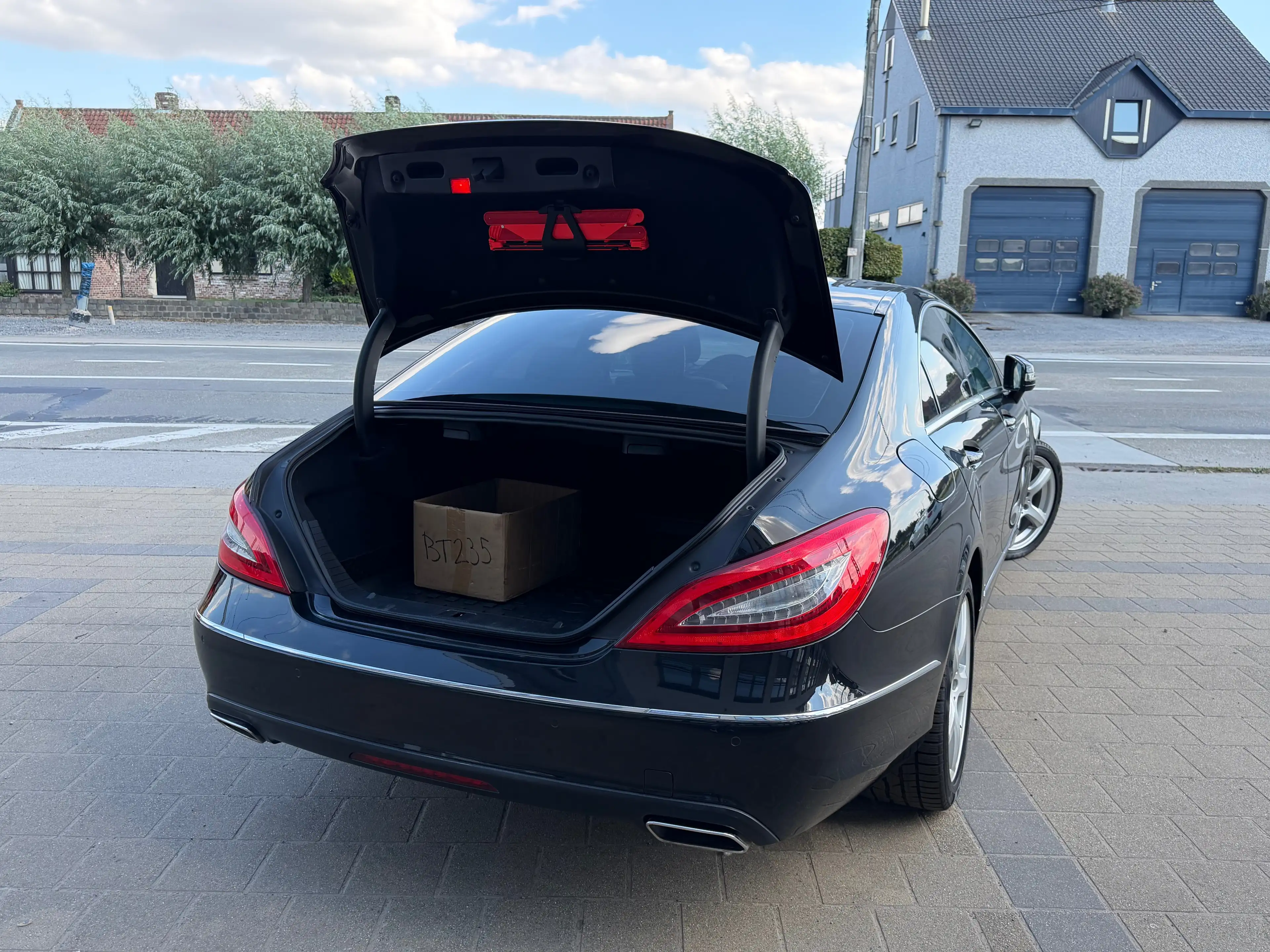 Mercedes-Benz CLS 350 CLS 350 BlueTEC 4-Matic — photo 7