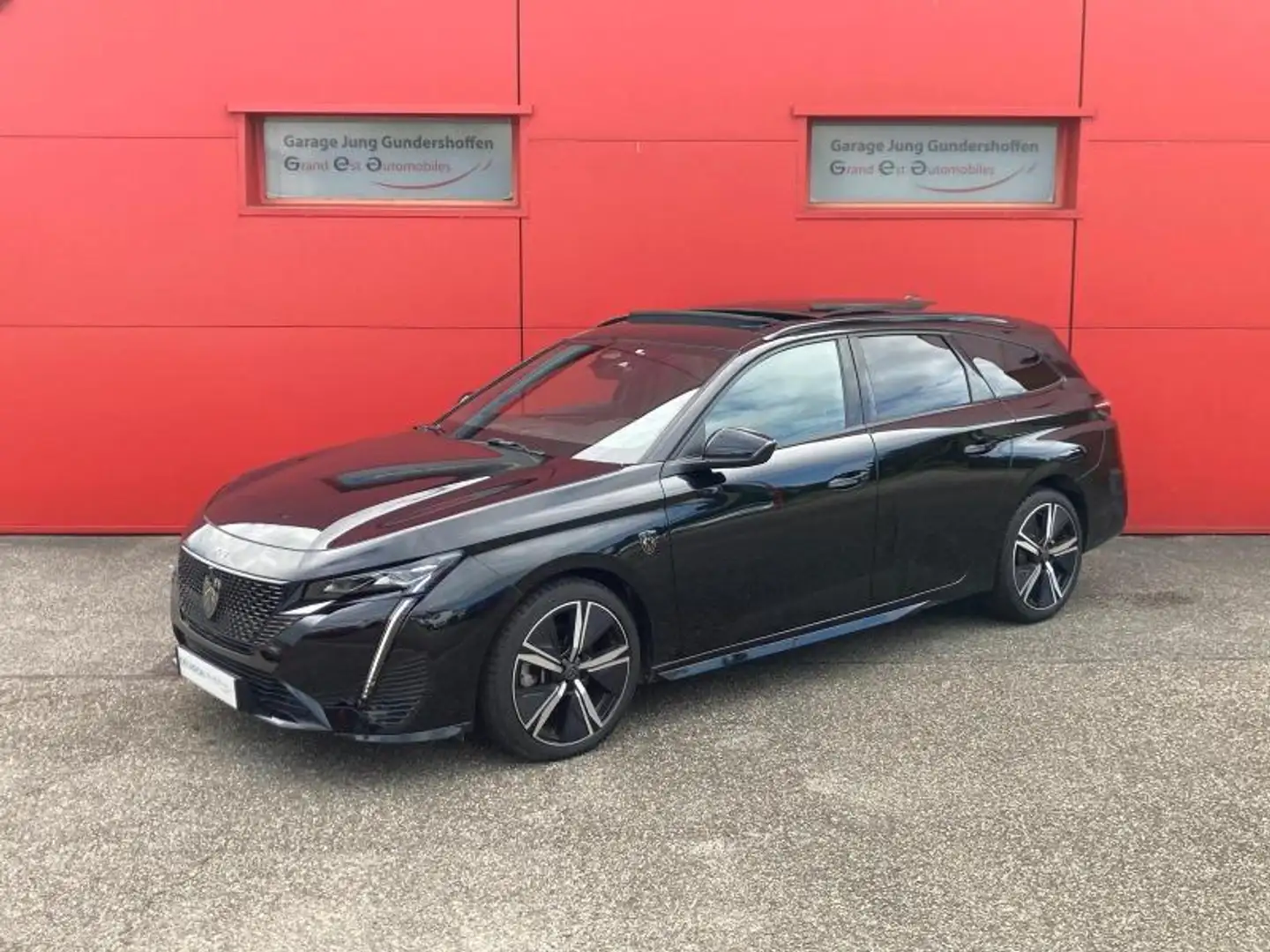 Peugeot 308 1.2 PureTech 130ch S\u0026S GT EAT8 Noir - 1