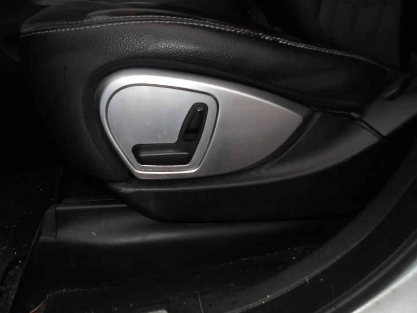 Mercedes-Benz ML 320 CDI 4Matic 7G-TRONIC-TÜV NEU Silber - 2