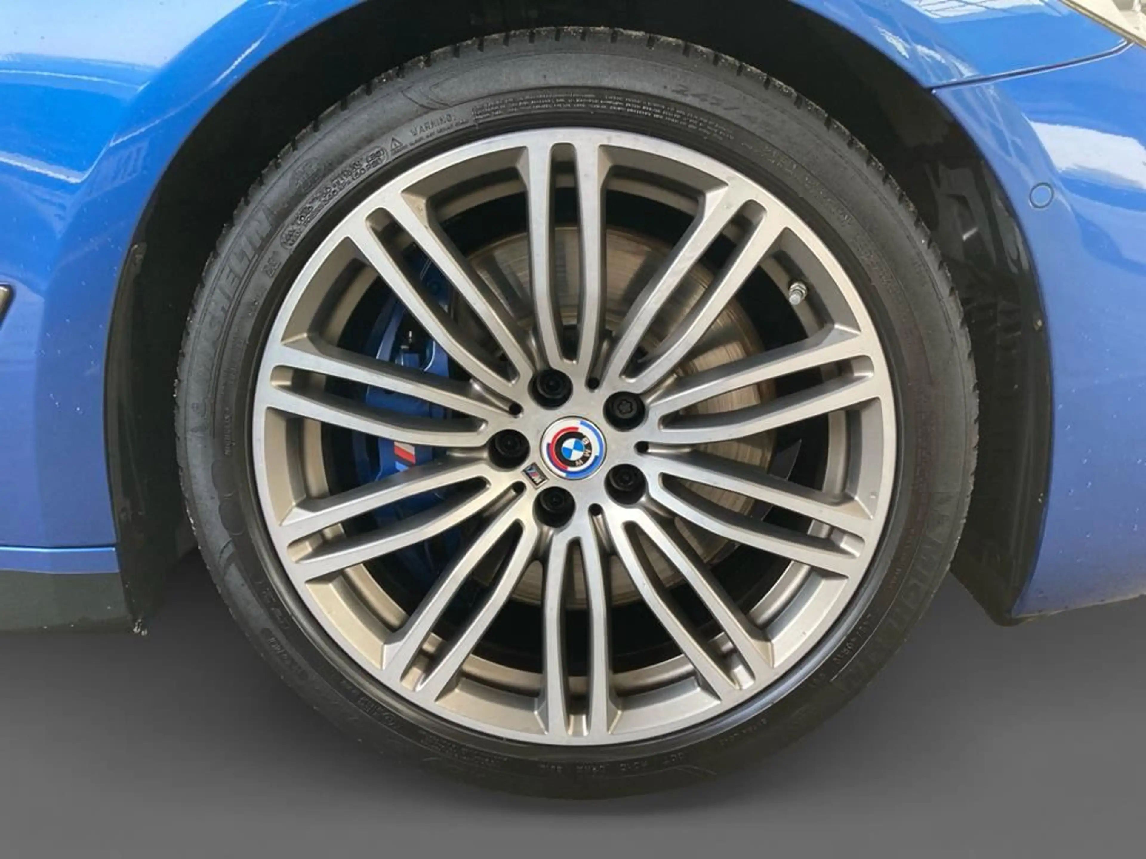 BMW M550 M550i — photo 15