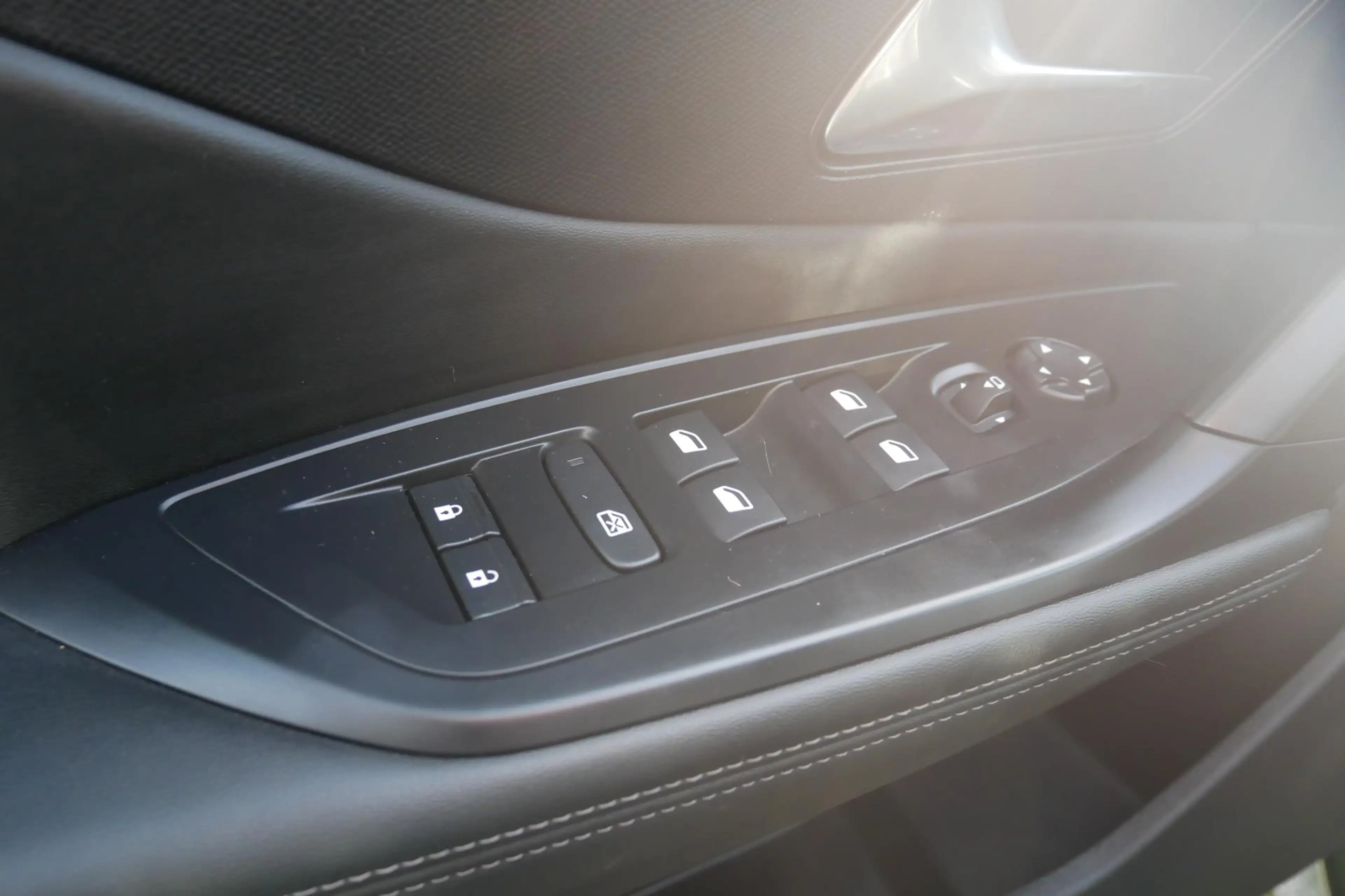 Peugeot 308 1.2 Allure Pack Business | Camera | Stoelverwarmin — photo 14