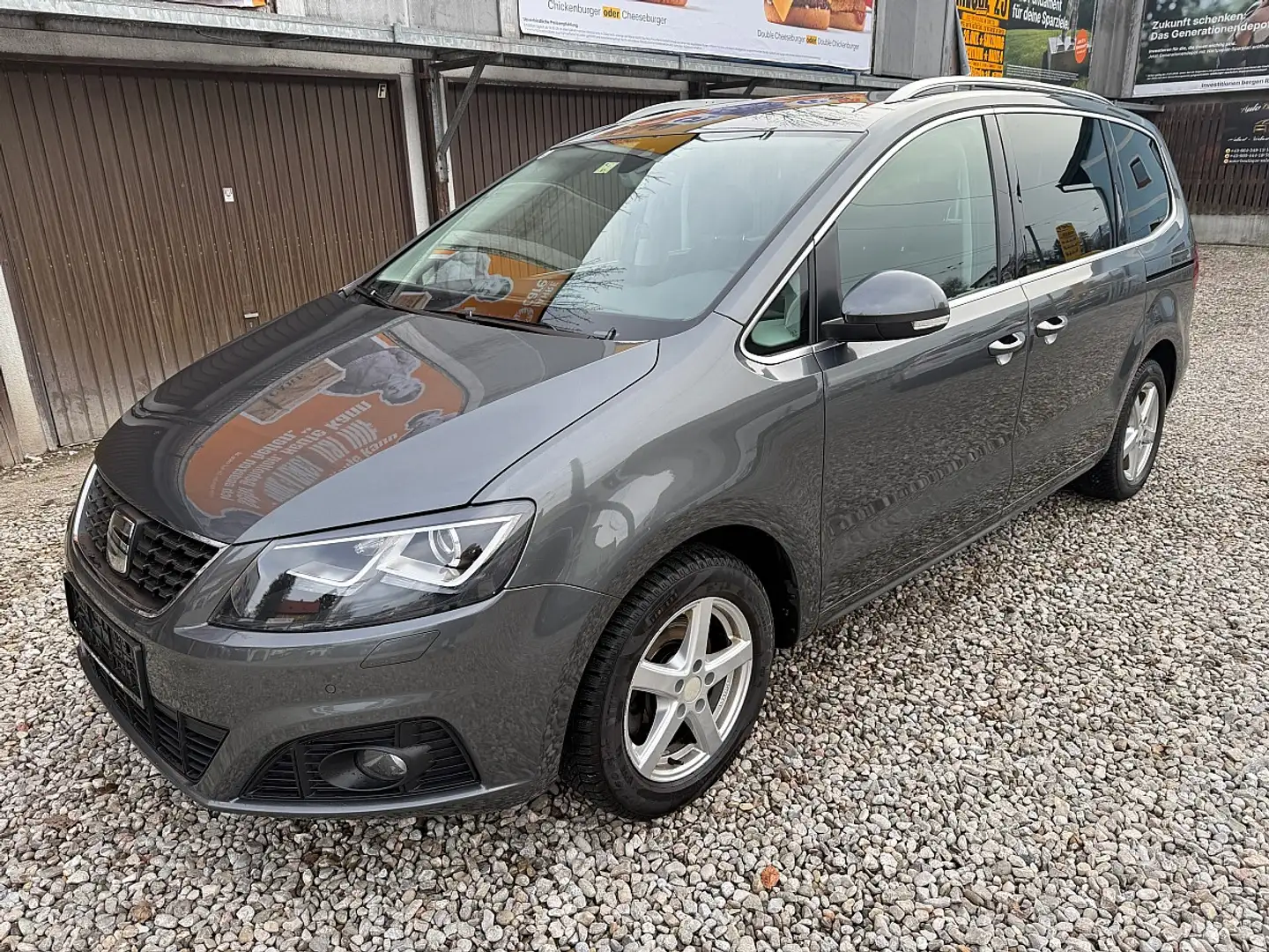 SEAT Alhambra Executive 2,0 TDI Grau - 1
