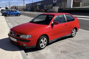 Córdoba 1.9 TDi Sport 110