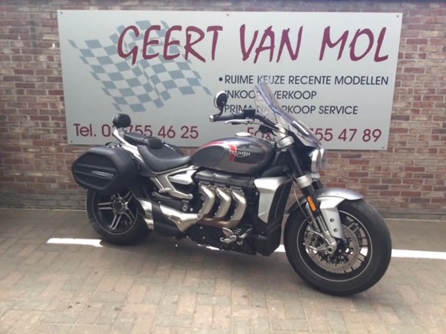 Triumph Rocket 3 GT Сірий - 1