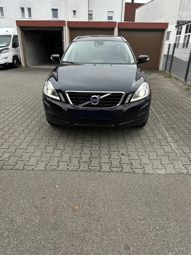 Volvo XC60 2.0T Powershift Summum - 1