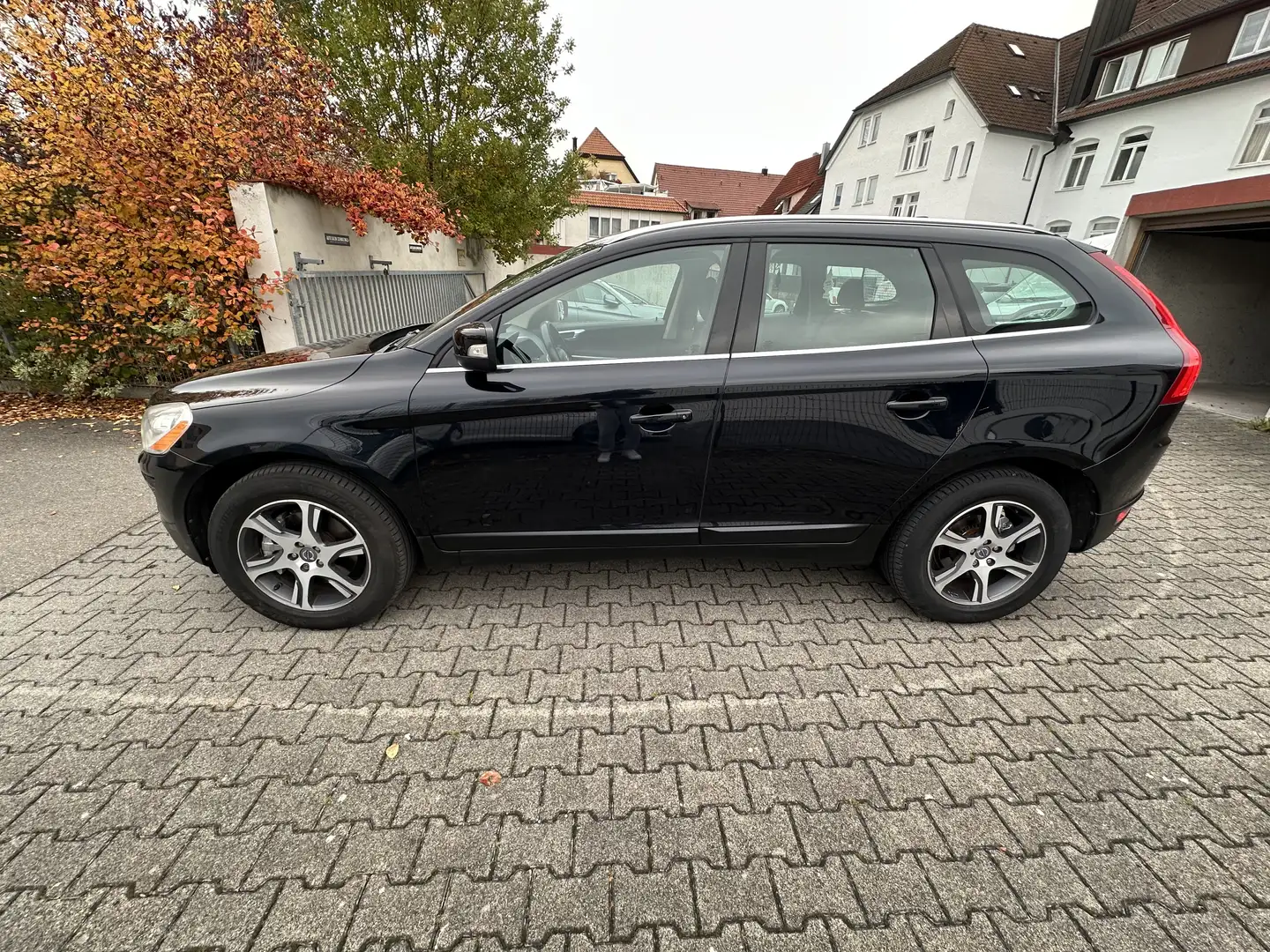 Volvo XC60 2.0T Powershift Summum - 2