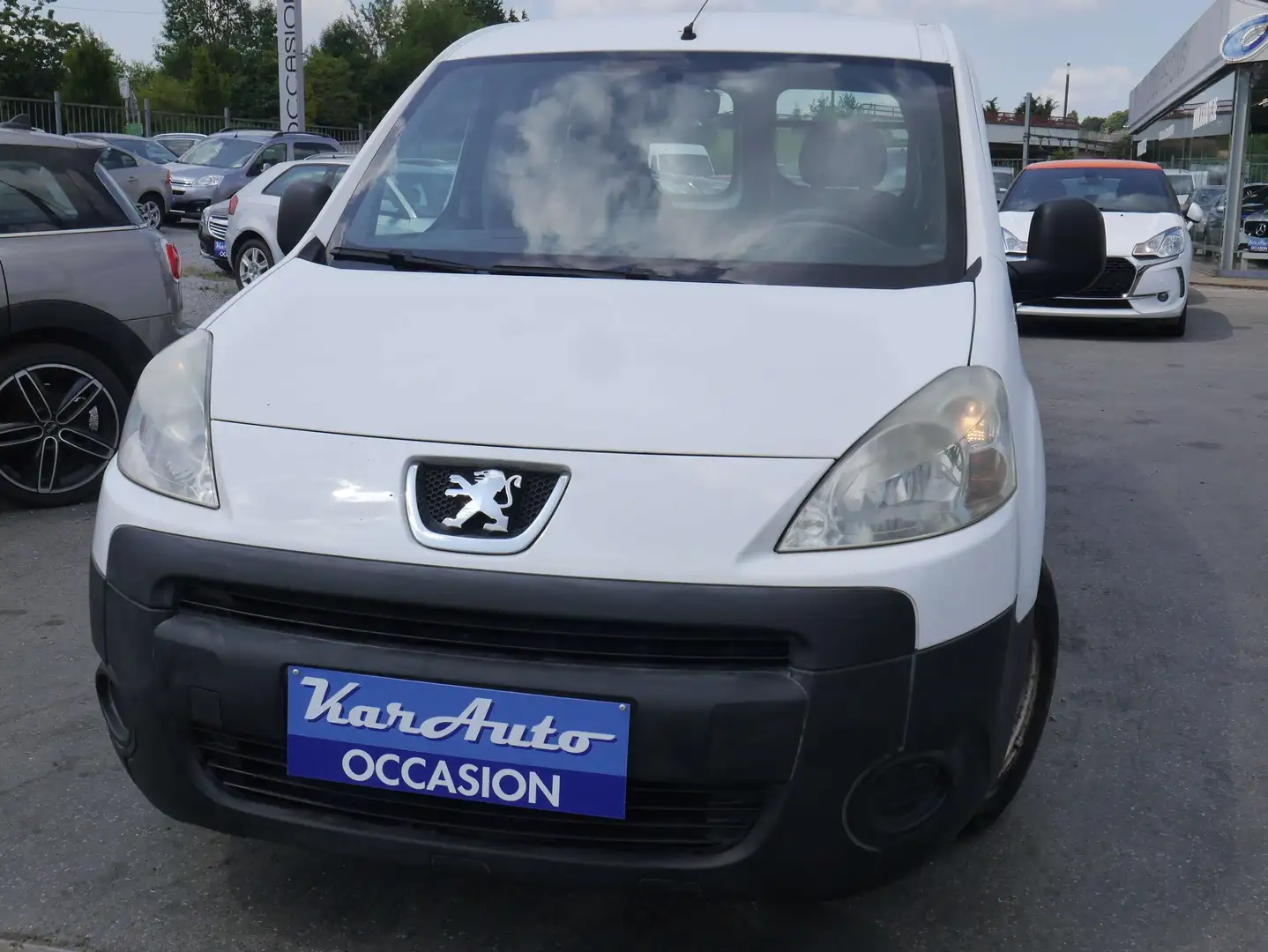 Peugeot Partner 1.6 hdi*UTILITAIRE*AIRCO* Wit - 1