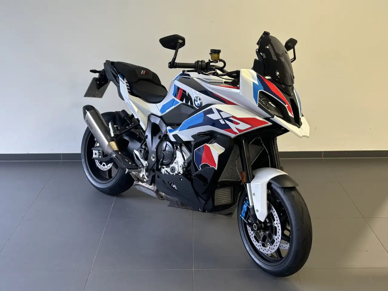 BMW M 1000 XR