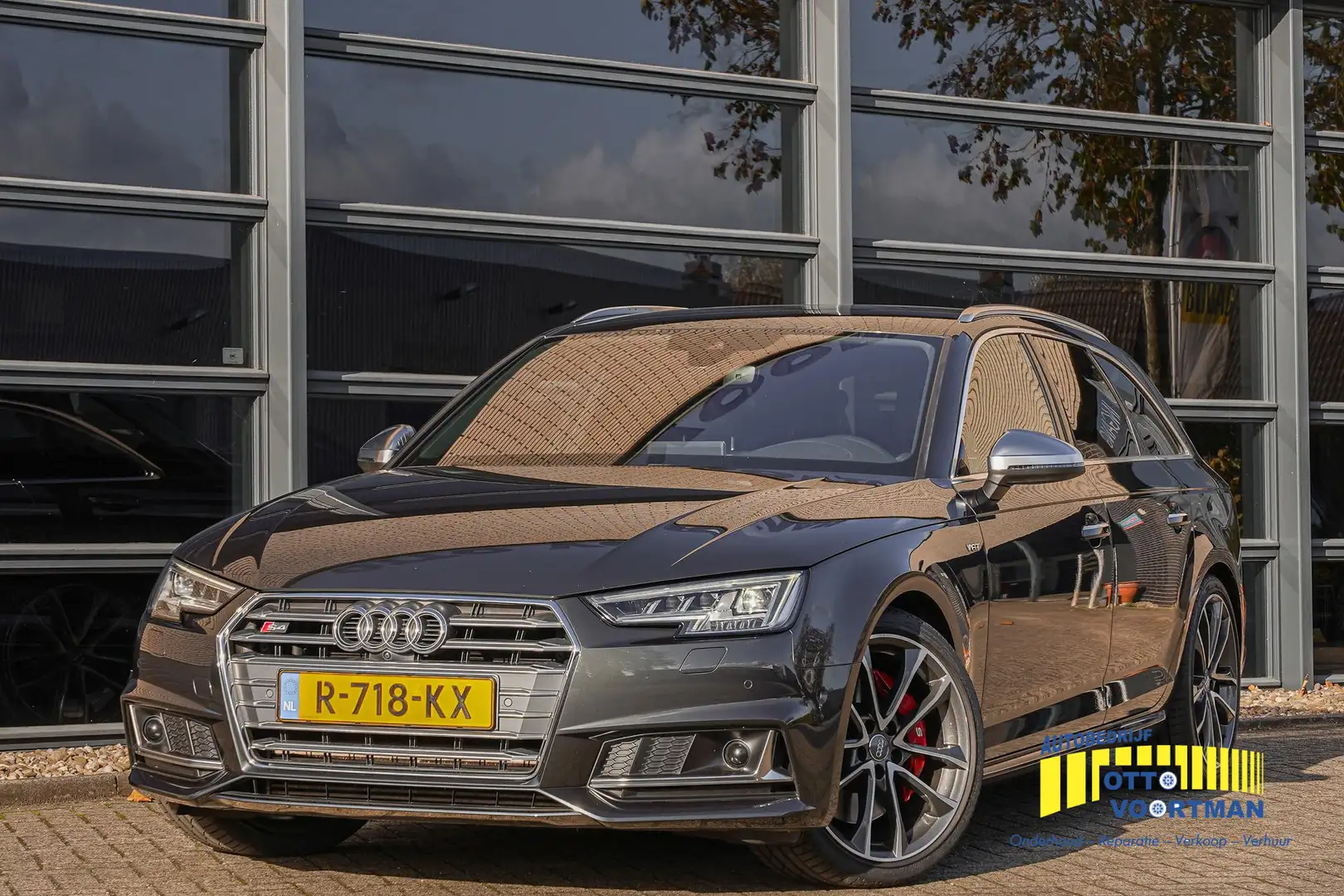 Audi S4 Avant A4 quattro Pro Line Plus |Netjes bereden en Grijs - 1