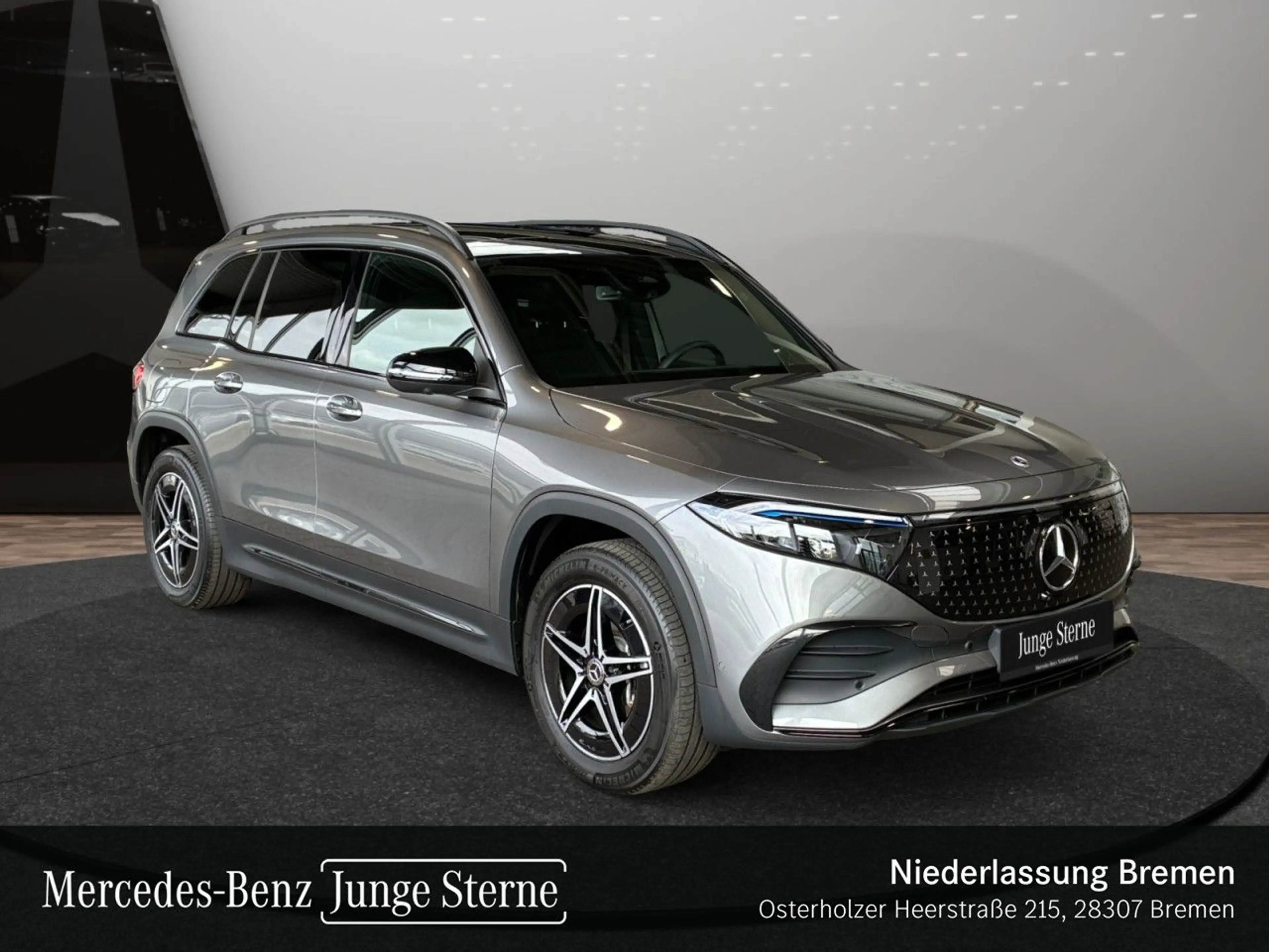 Mercedes-Benz EQB 300 4M AMG+NIGHT+PLUS-PAKET+AHK+PANO+360+SPUR — photo 5
