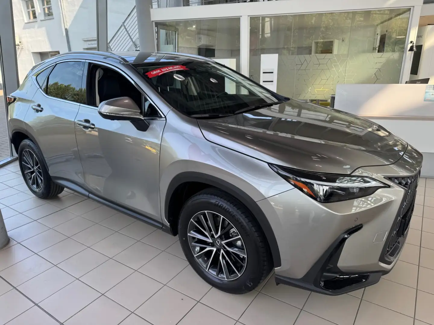 Lexus NX 350h Lexus  Business Line Connect Paket Argento - 2