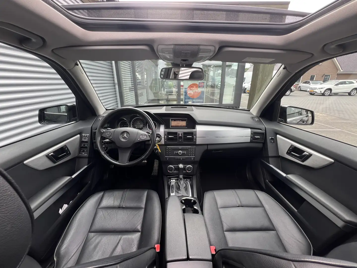 Mercedes-Benz GLK 300 4-Matic Zwart - 2