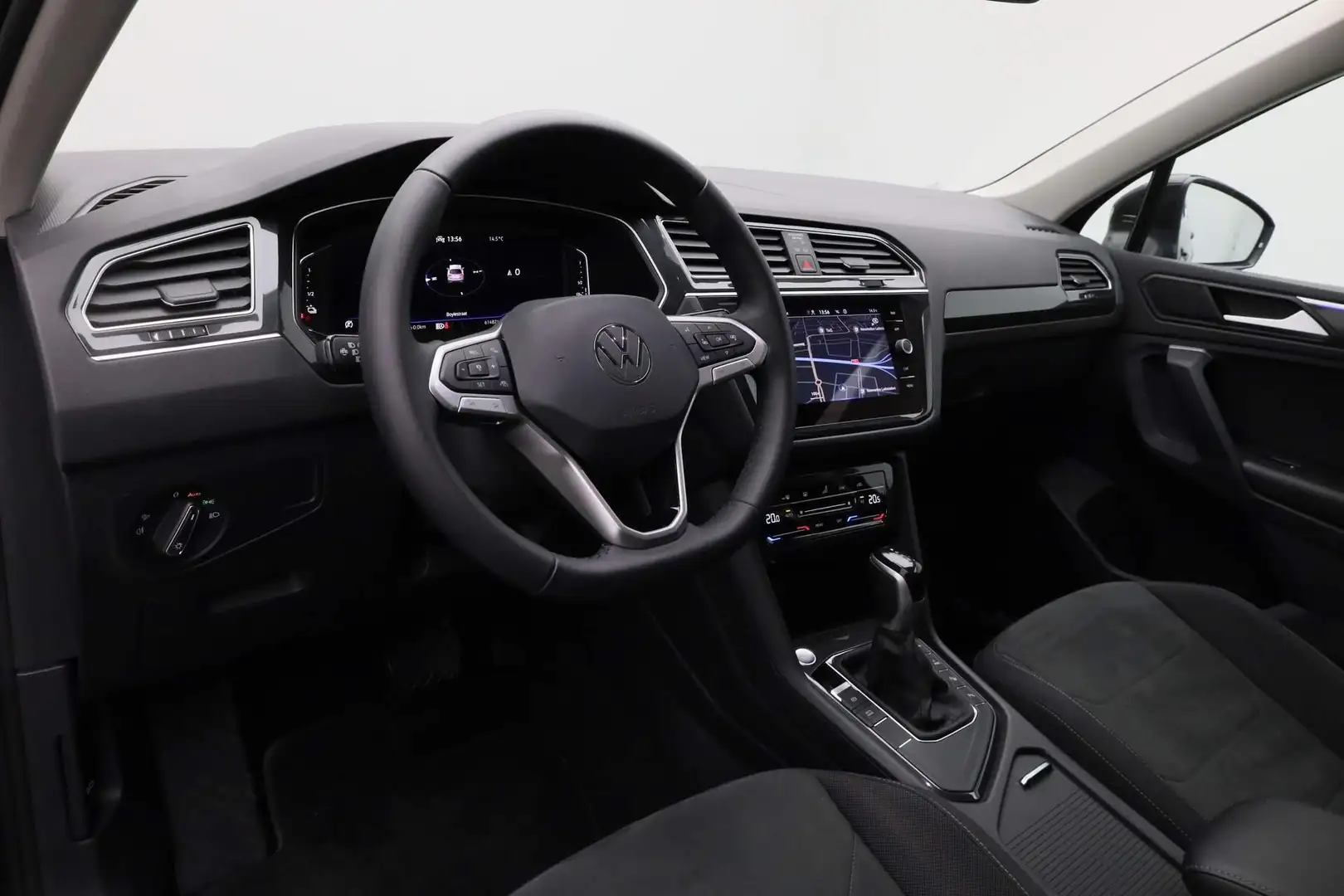 Volkswagen Tiguan 1.4 TSI 245PK DSG eHybrid Elegance | Pano | IQ Lig Noir - 2