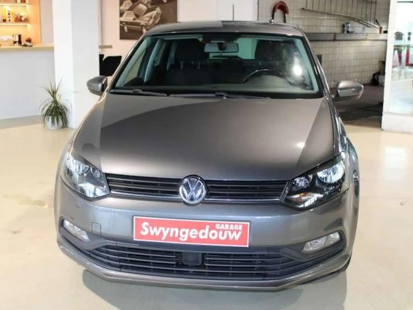 Volkswagen Polo Polo 1.0 Trendline Gris - 2