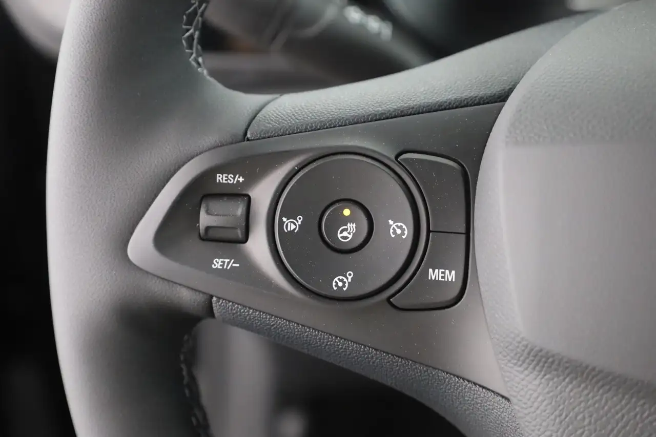 Opel Corsa GS 1.2 mHEV Turbo Aut. LED Kamera Sitzheizun, миниатюра 16