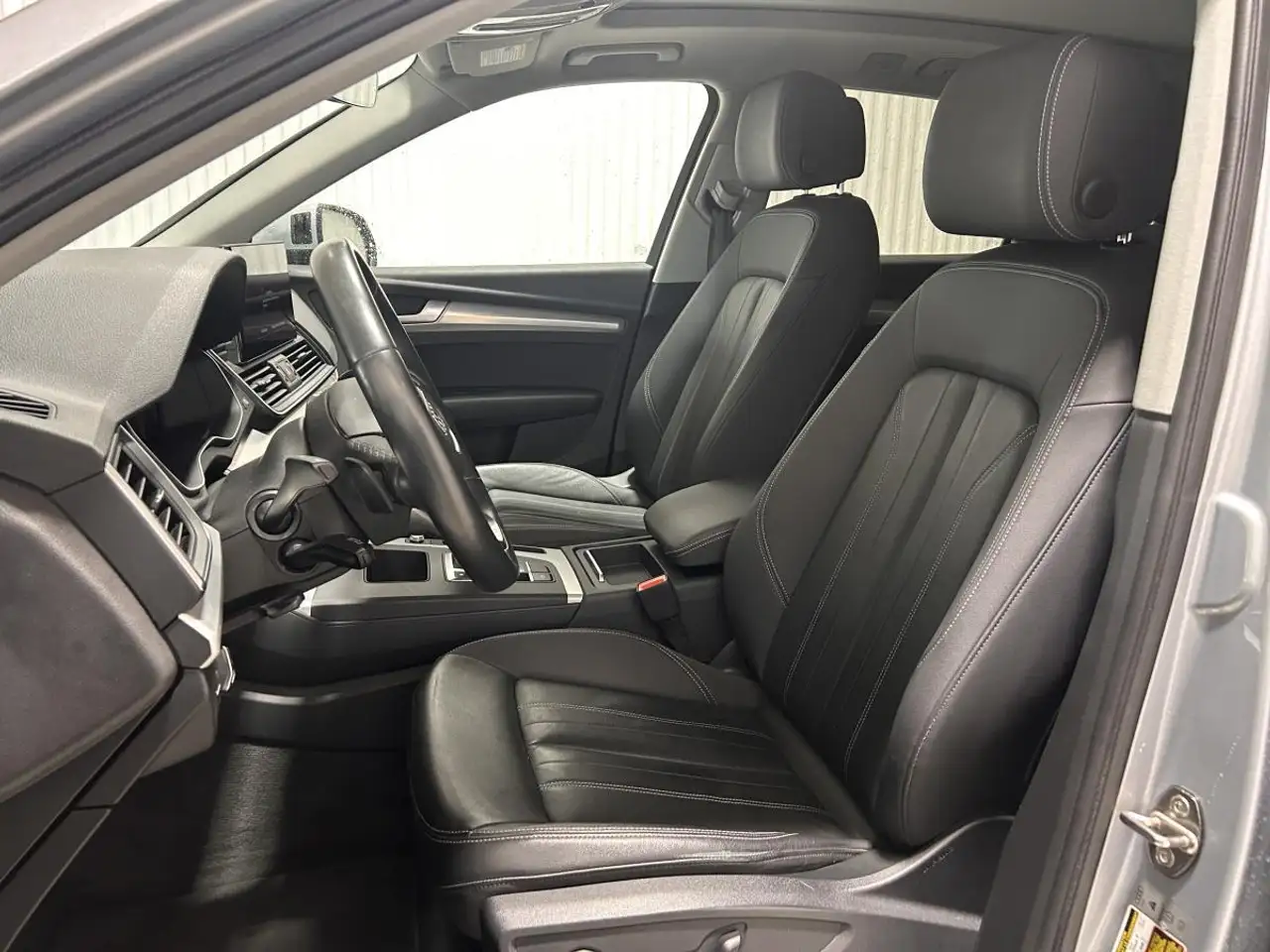 Audi Q5 снимка Audi Q5