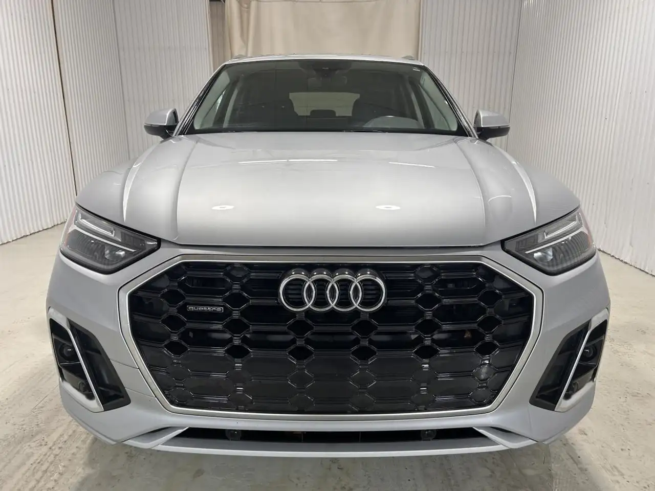 Audi Q5 снимка Audi Q5