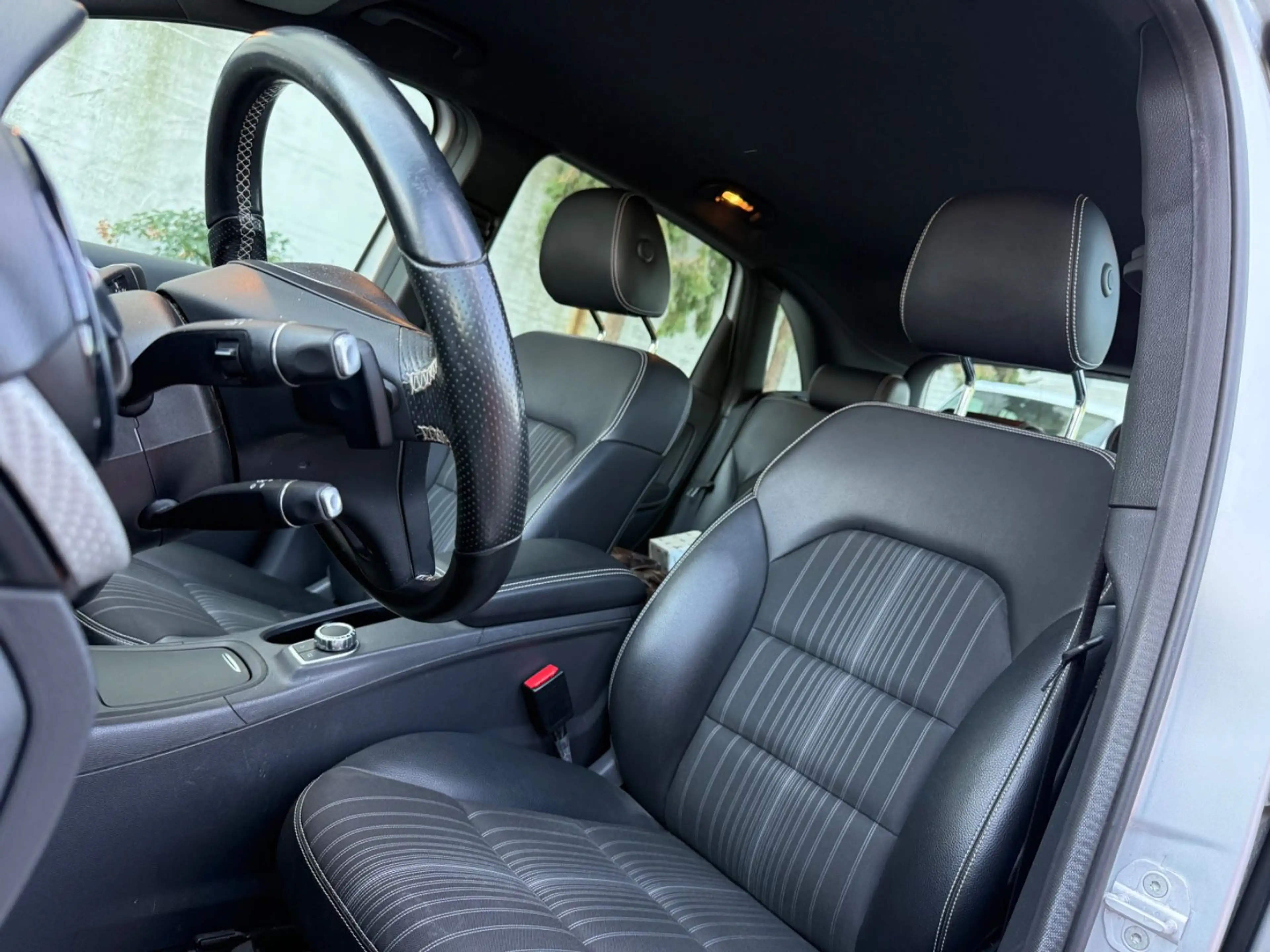 Mercedes-Benz B 220 B220*4Matic*1.HD*MB-Scheckheft*Xenon*Sportpaket* — photo 7
