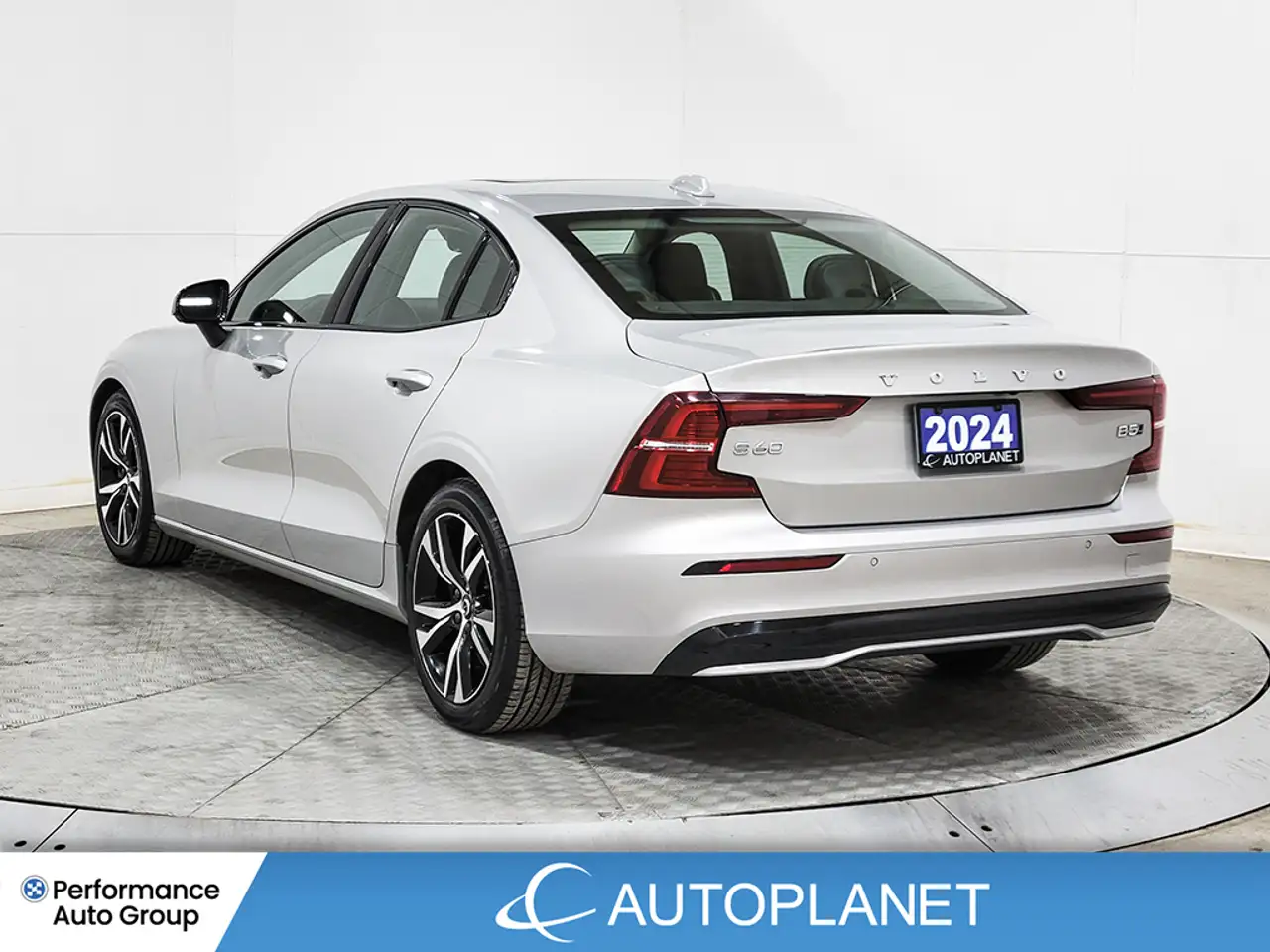 Volvo S60 снимка Volvo S60