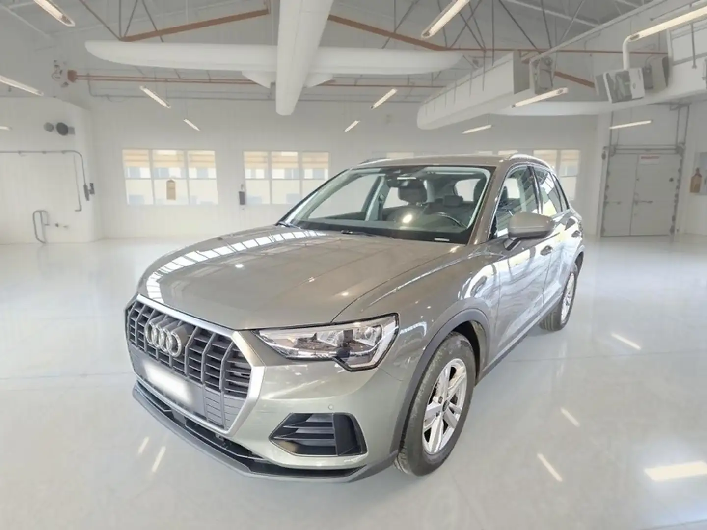 Audi Q3 35 TDI S tronic Business - 1