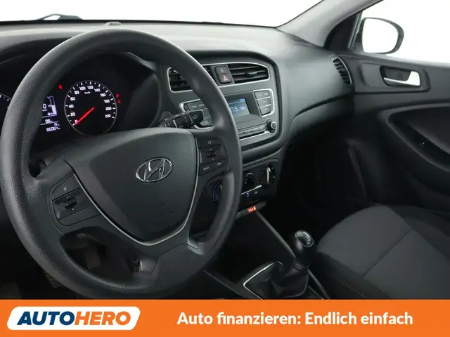 Hyundai i20 view 11