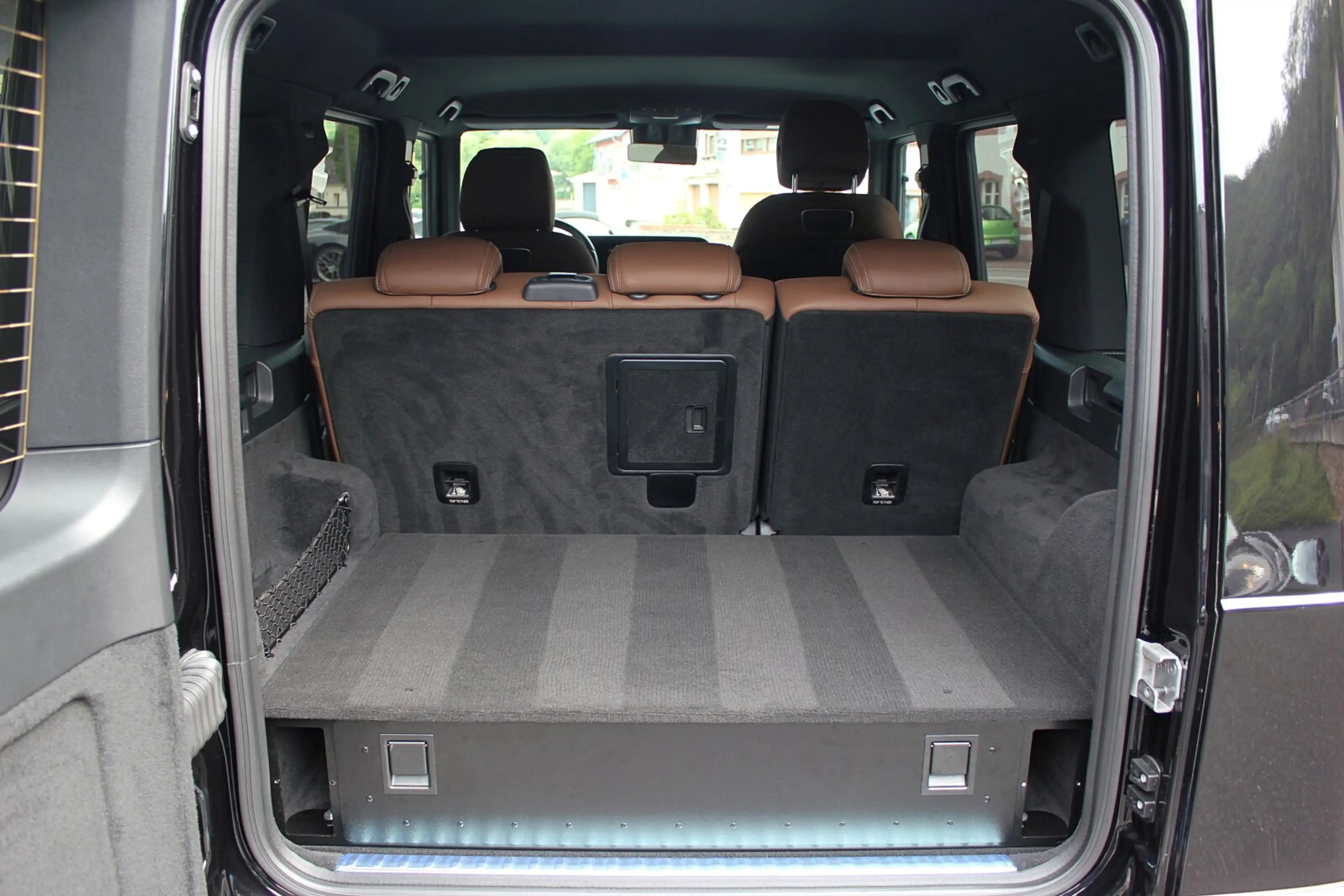 Mercedes-Benz G 400 G 400 d Exclusive*NightPaket,AHK,Carbon,Standhz* — photo 17