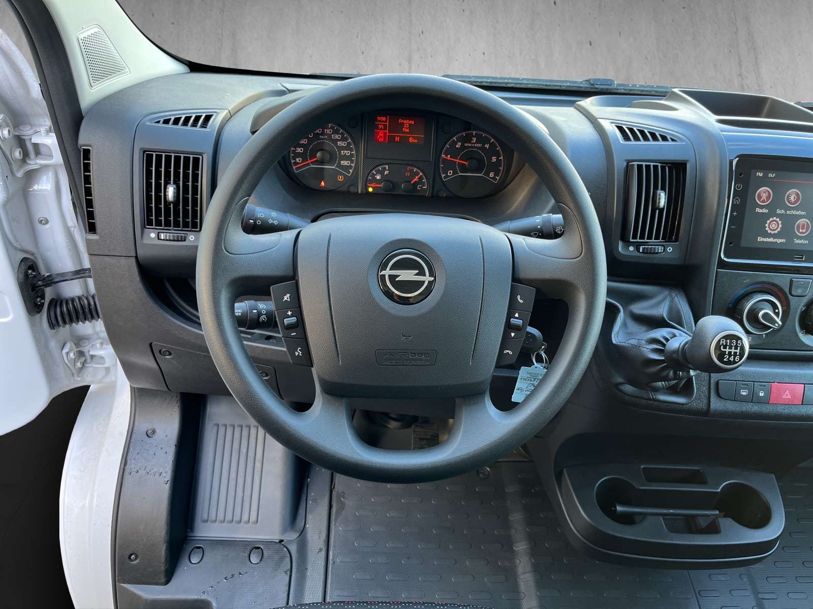 Opel Movano