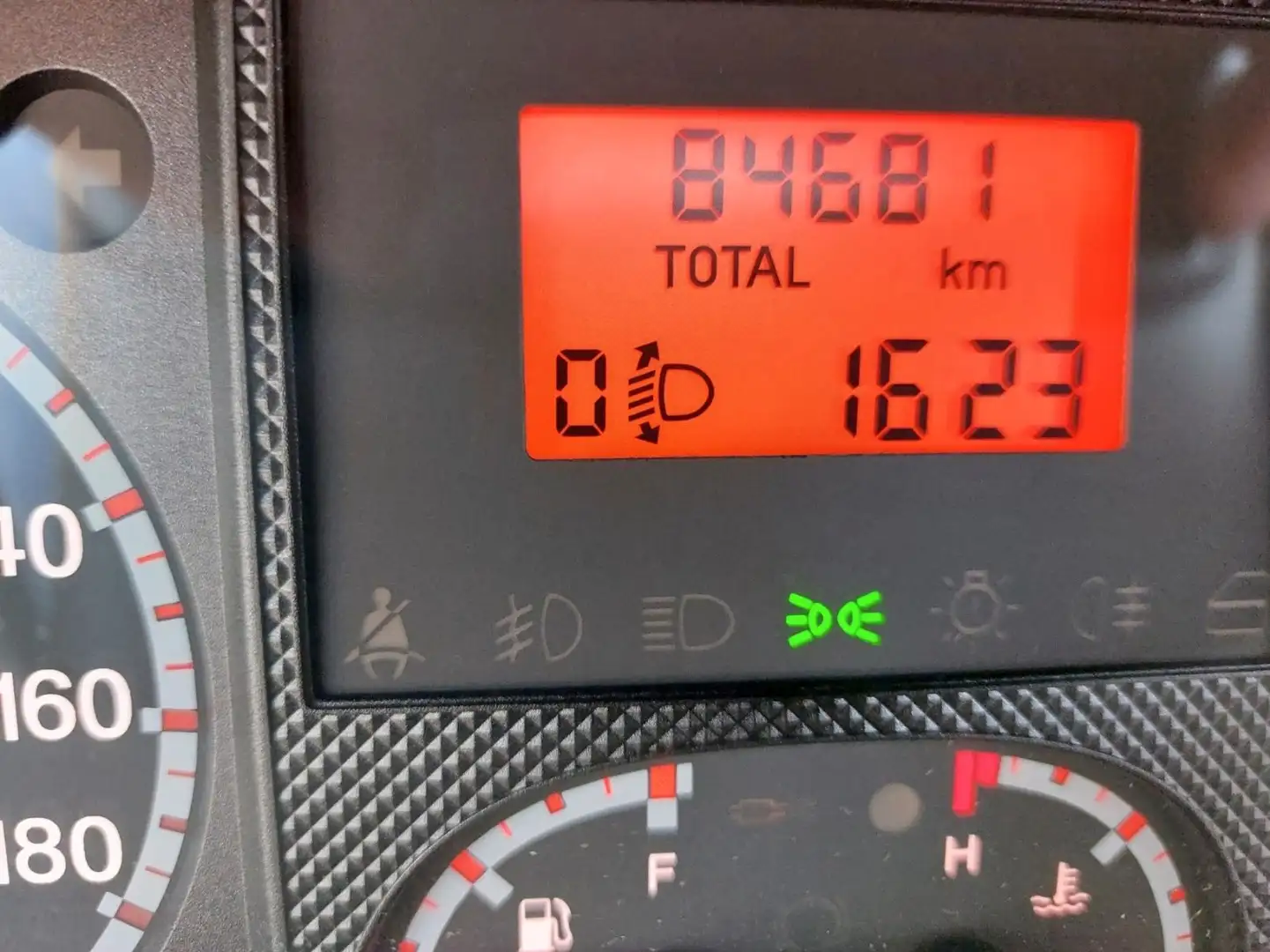 Euramobil Eura Mobil integra mit quinbed Wit - 2