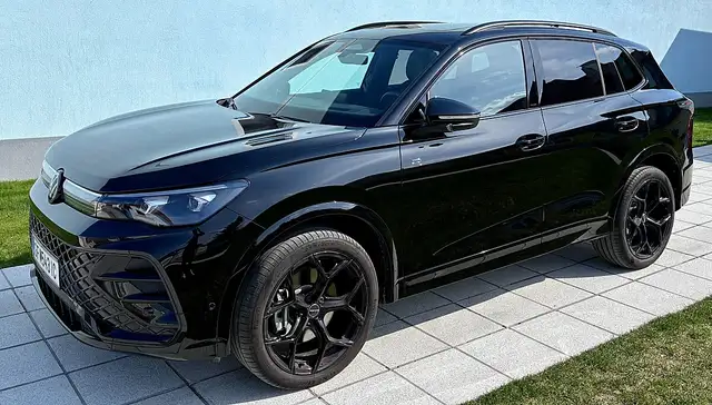 Volkswagen Tiguan R-Line DSG Ansicht 26