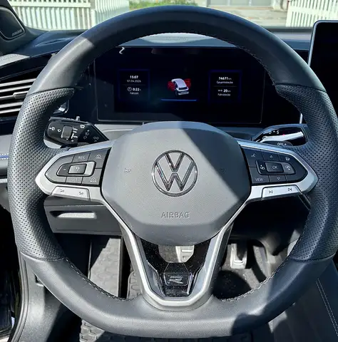 Volkswagen Tiguan R-Line DSG Ansicht 18