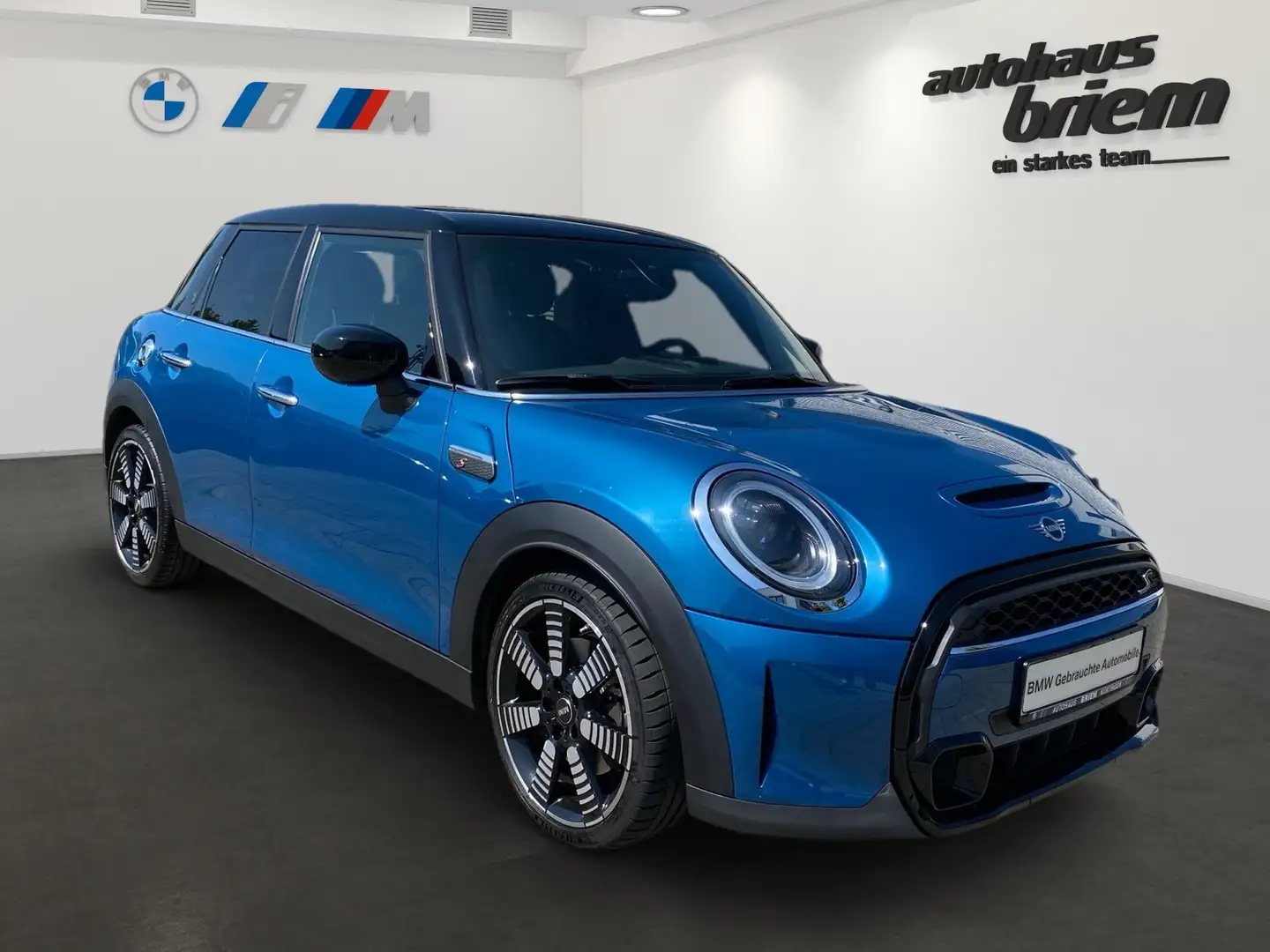 MINI Cooper S 5-Türer DAB LED RFK Navi Tempomat Shz Blau - 2