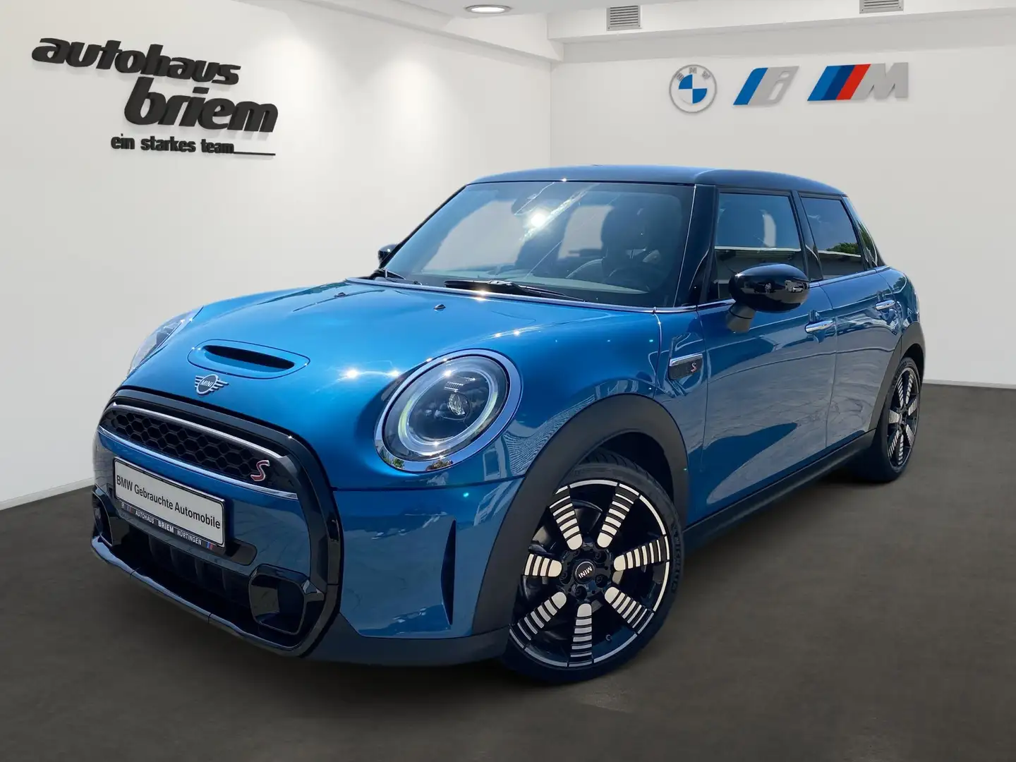MINI Cooper S 5-Türer DAB LED RFK Navi Tempomat Shz Blau - 1