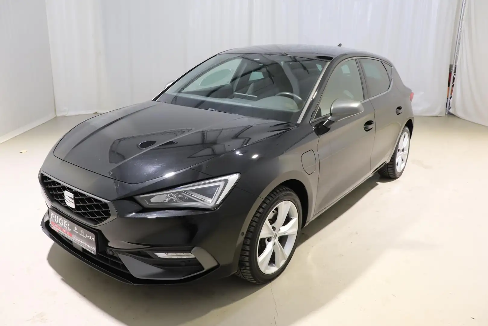 SEAT Leon FR-Line 1.4 TSI e-Hybrid DSG LED|virt.Cock.|ACC|SH Schwarz - 2
