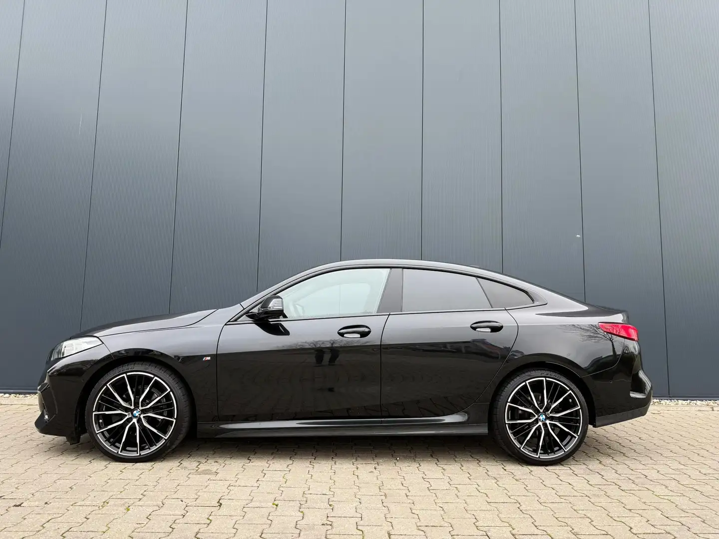 BMW 2-serie Gran Coupé 19 inch / acc / bmw gar. 04-202 Schwarz - 2