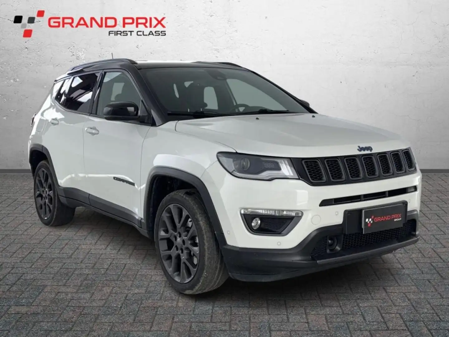 Jeep Compass 1.3 Turbo T4 240 CV PHEV AT6 4xe S Weiß - 2