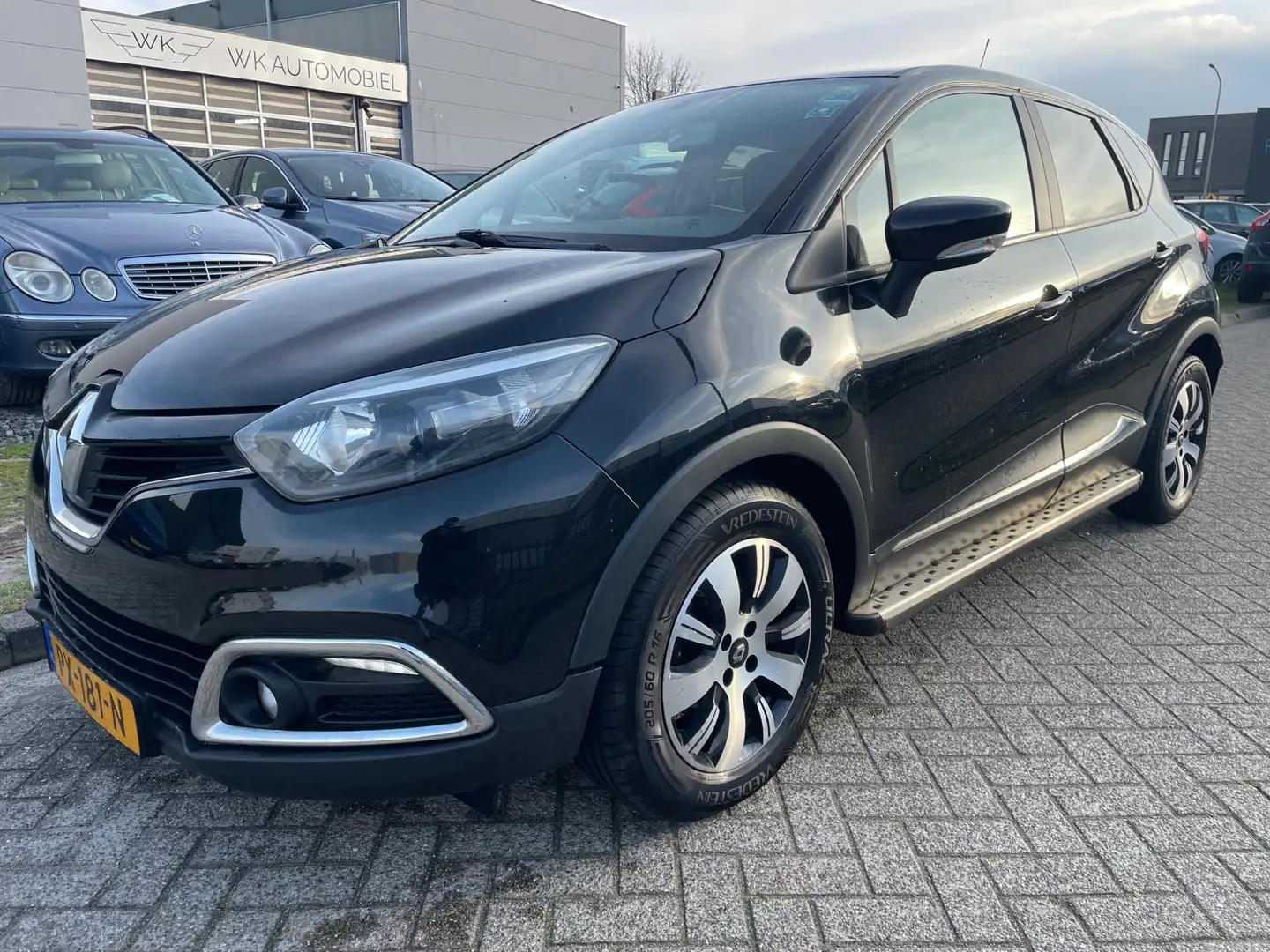 Renault Captur 1.5 dCi Expression Noir - 2