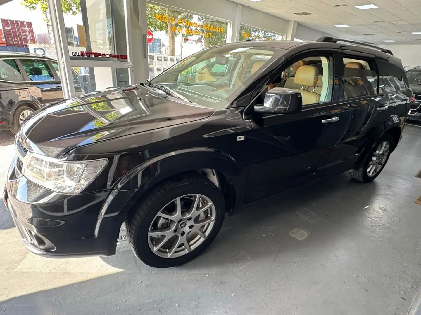 Fiat Freemont 2.0 Diesel Lounge Negro - 1