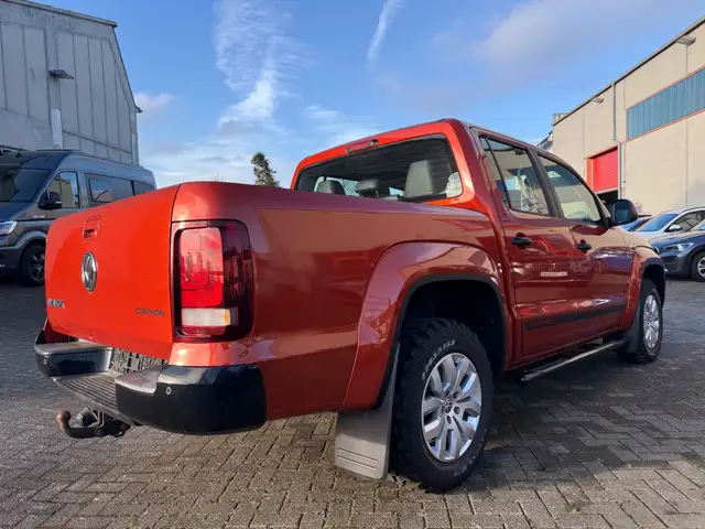 Volkswagen Amarok view 5