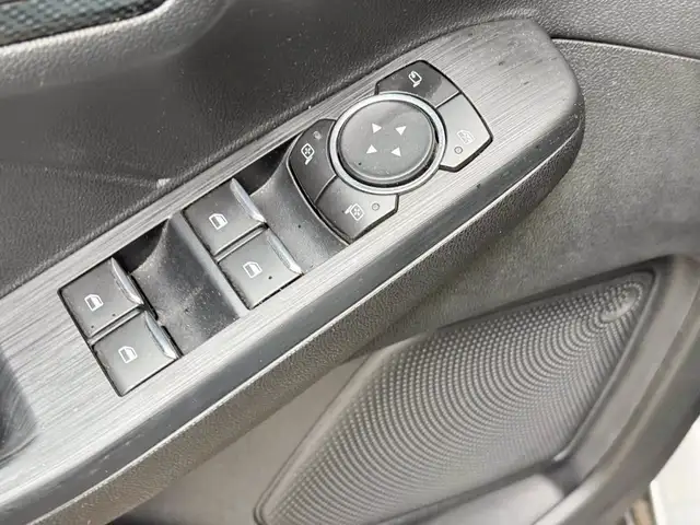 Ford Kuga view 19