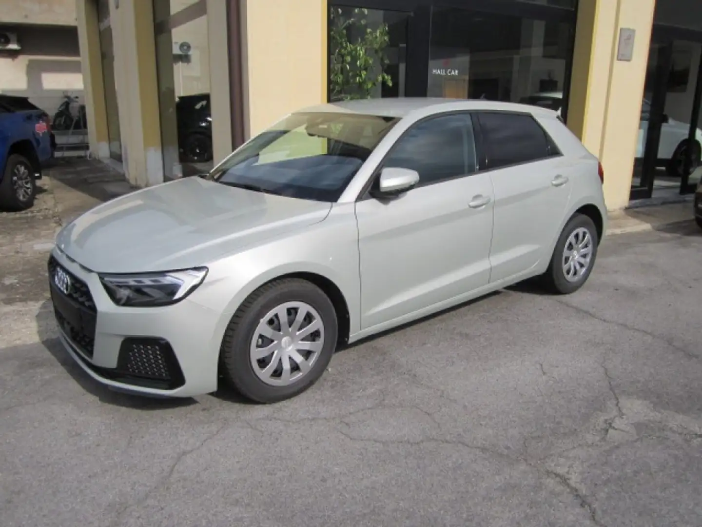 Audi A1 30 TFSI S tronic Business advanced cerchi 17" Grau - 1