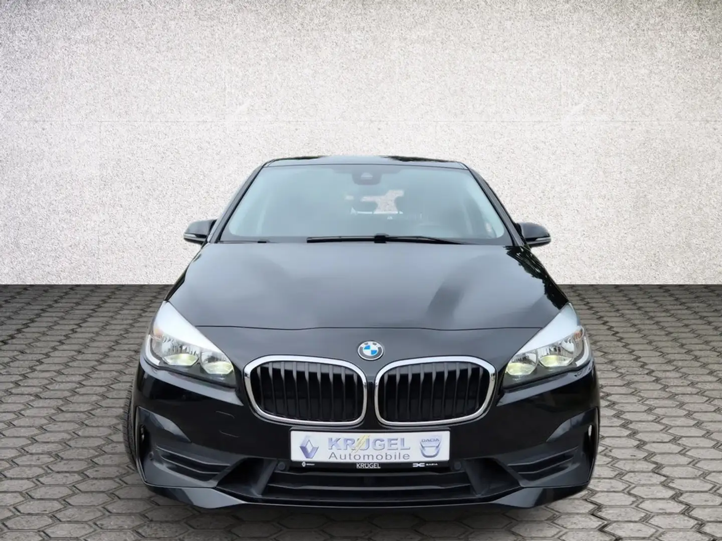 BMW 220 d Active Tourer Aut. Advant age Schwarz - 2