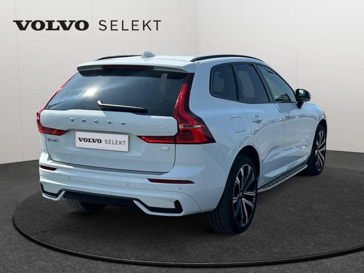 Volvo XC60 T6 R-Design / Hybride Blanc - 2