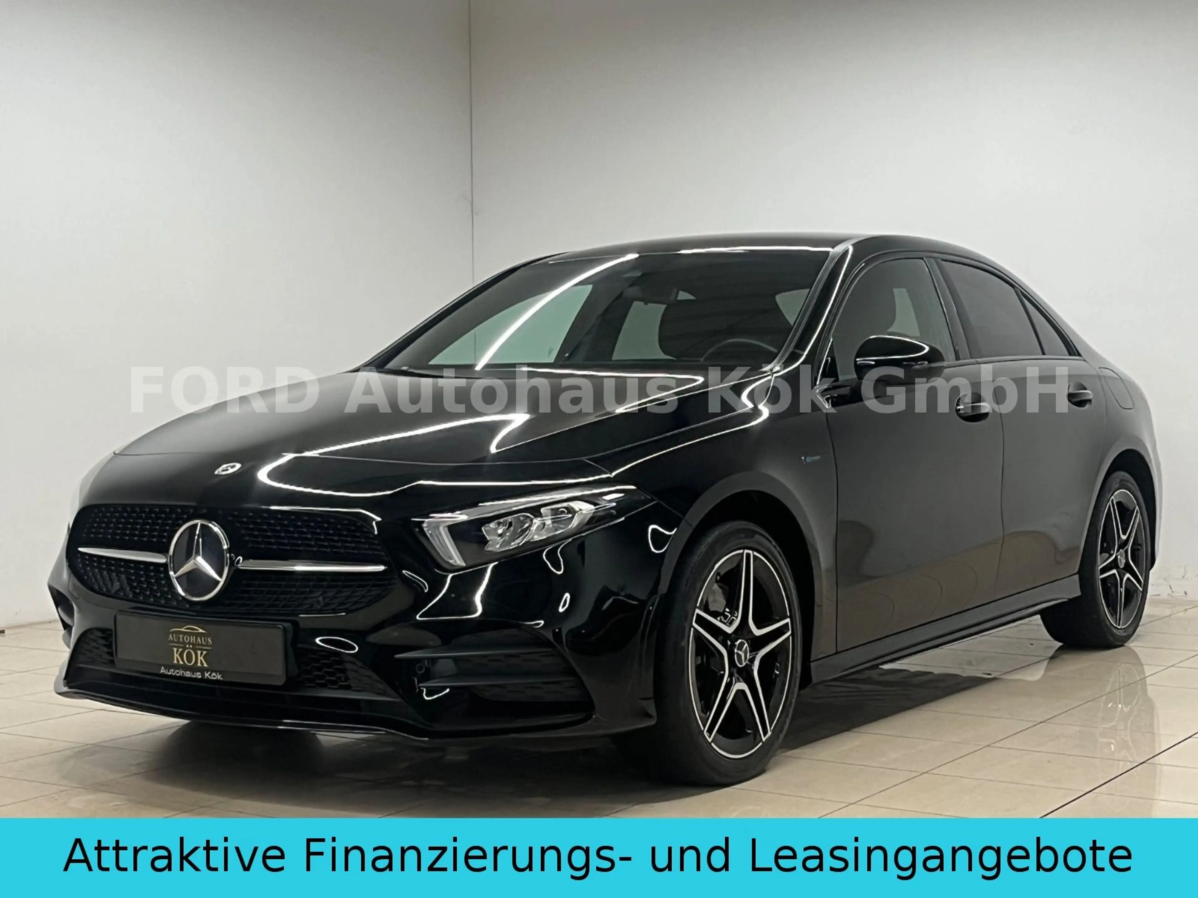 Mercedes-Benz A 250 Limousine e AMG Line Edition LED PDC Verkeh